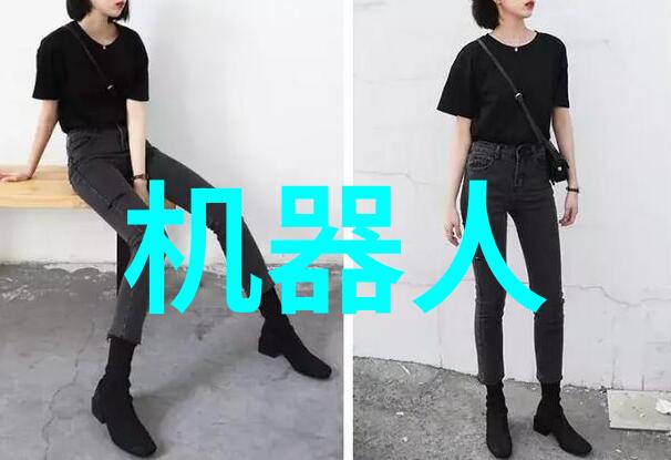 塑料管的幻想流动的记忆与静止的梦境
