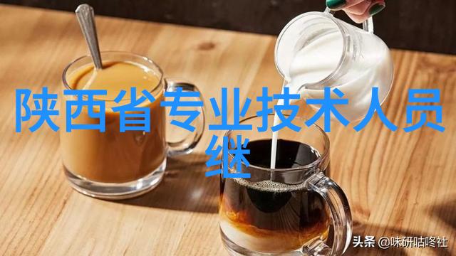 睡过女儿的说说心情我这是怎么了每次躺下来的瞬间都像踏入梦乡的边缘