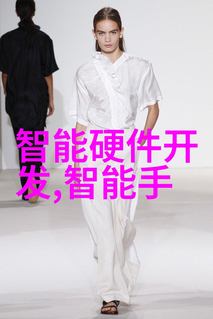 在数字时代的浪潮中网络上流传着大量的美女图片这些图片无疑是视觉上的享受但当我们谈及美女图片脱空一点不