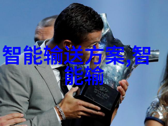 智能交通遇难空姐逆袭矿泉水灭火法引热议